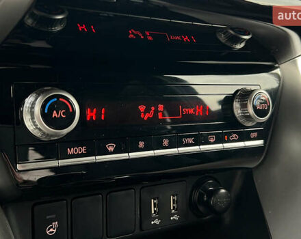 Красный Мицубиси Eclipse Cross, объемом двигателя 2.4 л и пробегом 80 тыс. км за 30999 $, фото 15 на Automoto.ua