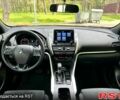 Красный Мицубиси Eclipse Cross, объемом двигателя 2 л и пробегом 49 тыс. км за 23000 $, фото 10 на Automoto.ua