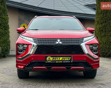 Красный Мицубиси Eclipse Cross, объемом двигателя 2.4 л и пробегом 80 тыс. км за 30999 $, фото 1 на Automoto.ua