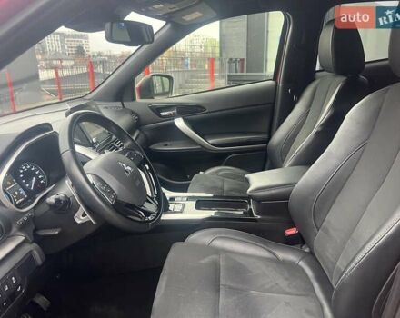 Червоний Міцубісі Eclipse Cross, об'ємом двигуна 2.36 л та пробігом 77 тис. км за 30500 $, фото 38 на Automoto.ua