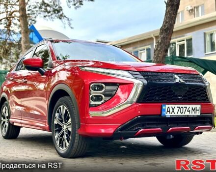 Червоний Міцубісі Eclipse Cross, об'ємом двигуна 2 л та пробігом 49 тис. км за 23000 $, фото 4 на Automoto.ua