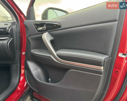 Червоний Міцубісі Eclipse Cross, об'ємом двигуна 1.5 л та пробігом 18 тис. км за 21500 $, фото 15 на Automoto.ua