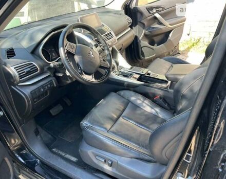 Мицубиси Eclipse Cross, объемом двигателя 1.5 л и пробегом 54 тыс. км за 17400 $, фото 9 на Automoto.ua