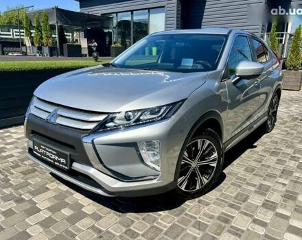 Мицубиси Eclipse Cross, объемом двигателя 1.5 л и пробегом 104 тыс. км за 18900 $, фото 4 на Automoto.ua