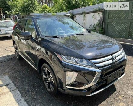 Мицубиси Eclipse Cross, объемом двигателя 1.5 л и пробегом 54 тыс. км за 17400 $, фото 3 на Automoto.ua