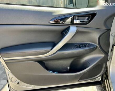Мицубиси Eclipse Cross, объемом двигателя 1.5 л и пробегом 104 тыс. км за 18900 $, фото 15 на Automoto.ua