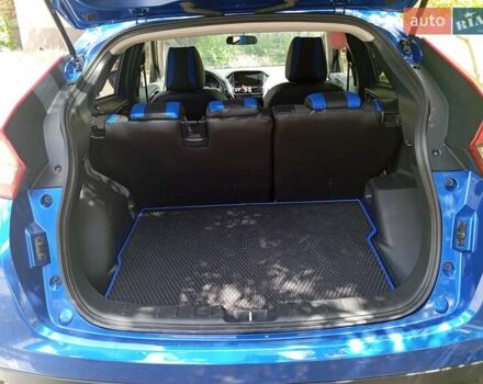 Мицубиси Eclipse Cross, объемом двигателя 1.5 л и пробегом 125 тыс. км за 16500 $, фото 6 на Automoto.ua