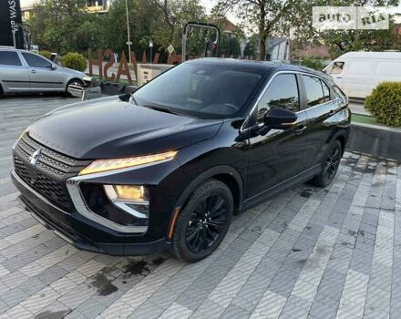 Мицубиси Eclipse Cross, объемом двигателя 1.5 л и пробегом 80 тыс. км за 23000 $, фото 3 на Automoto.ua