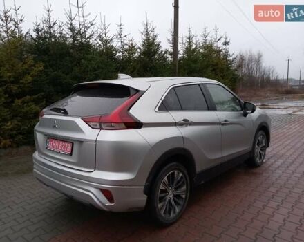 Мицубиси Eclipse Cross, объемом двигателя 1.5 л и пробегом 18 тыс. км за 18200 $, фото 6 на Automoto.ua