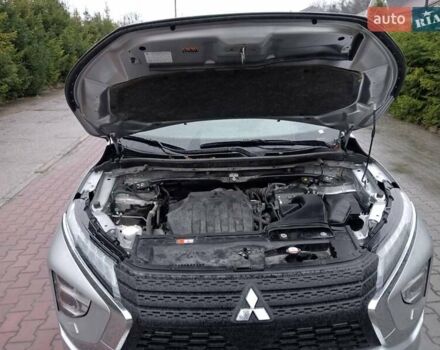 Мицубиси Eclipse Cross, объемом двигателя 1.5 л и пробегом 18 тыс. км за 18200 $, фото 5 на Automoto.ua