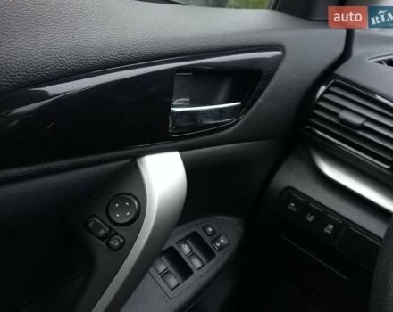 Мицубиси Eclipse Cross, объемом двигателя 1.5 л и пробегом 18 тыс. км за 18200 $, фото 2 на Automoto.ua