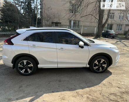 Мицубиси Eclipse Cross, объемом двигателя 1.5 л и пробегом 2 тыс. км за 29500 $, фото 4 на Automoto.ua