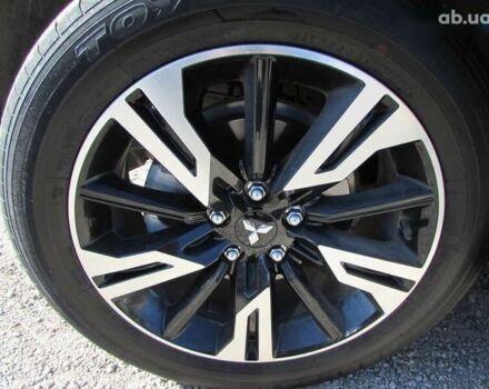 Мицубиси Eclipse Cross, объемом двигателя 2 л и пробегом 19 тыс. км за 27500 $, фото 5 на Automoto.ua