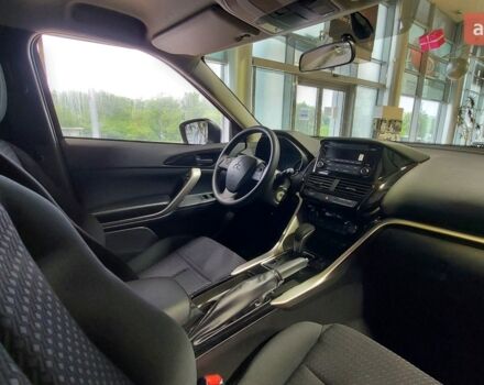 Міцубісі Eclipse Cross, об'ємом двигуна 1.5 л та пробігом 0 тис. км за 31611 $, фото 15 на Automoto.ua