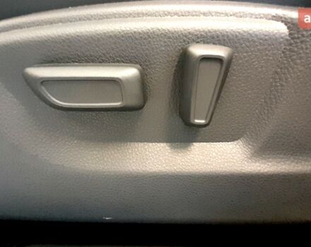 Міцубісі Eclipse Cross, об'ємом двигуна 1.5 л та пробігом 0 тис. км за 31646 $, фото 13 на Automoto.ua