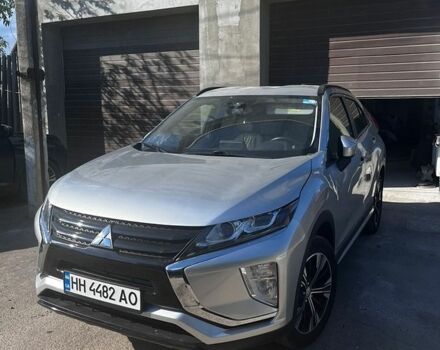 Мицубиси Eclipse Cross, объемом двигателя 1.5 л и пробегом 142 тыс. км за 14200 $, фото 1 на Automoto.ua