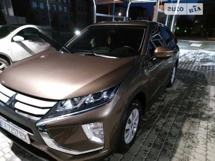 Мицубиси Eclipse Cross 2018 в Кропивницком (Кировограде) на Automoto.ua Мицубиси Eclipse Cross, объемом двигателя 1.5 л и пробегом 45 тыс. км за 16300 $, фото 1 на Automoto.ua