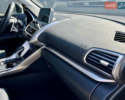 Серый Мицубиси Eclipse Cross, объемом двигателя 1.5 л и пробегом 104 тыс. км за 18900 $, фото 48 на Automoto.ua