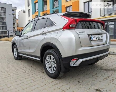 Сірий Міцубісі Eclipse Cross, об'ємом двигуна 1.5 л та пробігом 54 тис. км за 16950 $, фото 6 на Automoto.ua