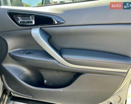 Серый Мицубиси Eclipse Cross, объемом двигателя 1.5 л и пробегом 104 тыс. км за 18900 $, фото 46 на Automoto.ua