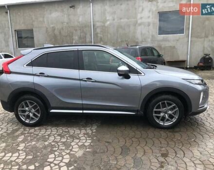 Сірий Міцубісі Eclipse Cross, об'ємом двигуна 1.5 л та пробігом 53 тис. км за 16000 $, фото 1 на Automoto.ua