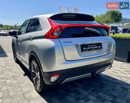 Серый Мицубиси Eclipse Cross, объемом двигателя 1.5 л и пробегом 104 тыс. км за 18900 $, фото 7 на Automoto.ua