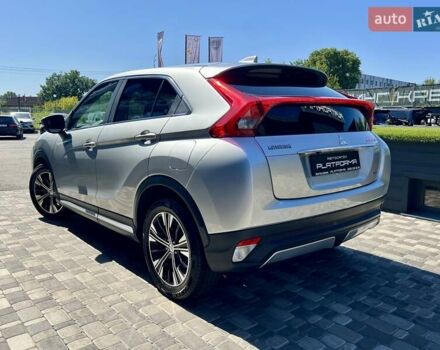 Серый Мицубиси Eclipse Cross, объемом двигателя 1.5 л и пробегом 104 тыс. км за 18900 $, фото 96 на Automoto.ua