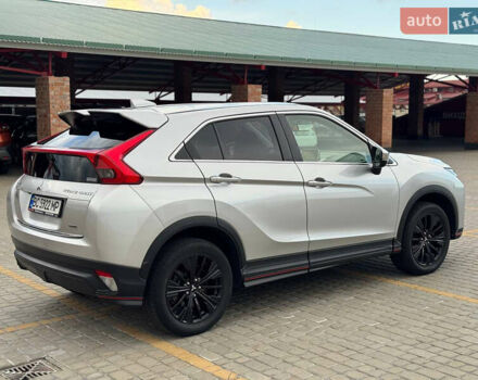 Сірий Міцубісі Eclipse Cross, об'ємом двигуна 1.5 л та пробігом 55 тис. км за 17800 $, фото 5 на Automoto.ua