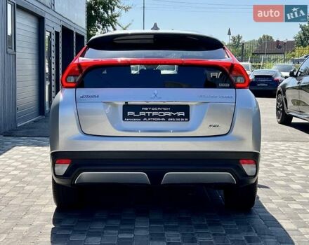 Серый Мицубиси Eclipse Cross, объемом двигателя 1.5 л и пробегом 104 тыс. км за 18900 $, фото 8 на Automoto.ua