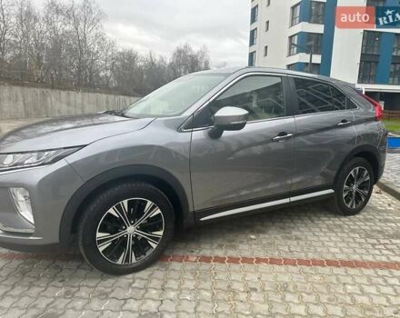Сірий Міцубісі Eclipse Cross, об'ємом двигуна 1.5 л та пробігом 100 тис. км за 15700 $, фото 6 на Automoto.ua