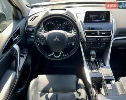 Серый Мицубиси Eclipse Cross, объемом двигателя 1.5 л и пробегом 104 тыс. км за 18900 $, фото 56 на Automoto.ua