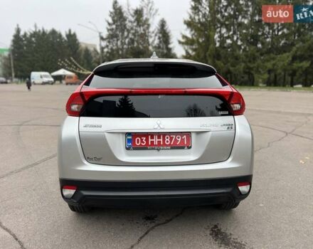 Сірий Міцубісі Eclipse Cross, об'ємом двигуна 1.5 л та пробігом 129 тис. км за 14900 $, фото 3 на Automoto.ua
