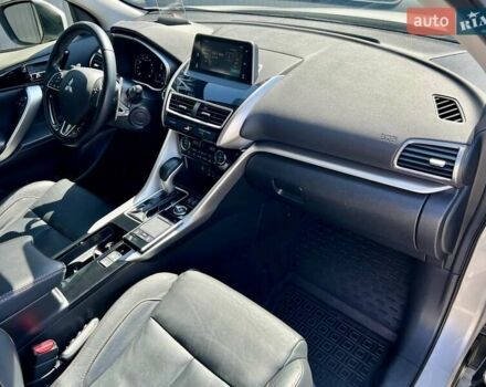 Серый Мицубиси Eclipse Cross, объемом двигателя 1.5 л и пробегом 104 тыс. км за 18900 $, фото 53 на Automoto.ua