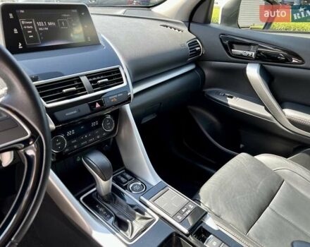 Серый Мицубиси Eclipse Cross, объемом двигателя 1.5 л и пробегом 104 тыс. км за 18900 $, фото 20 на Automoto.ua