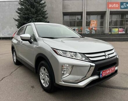 Сірий Міцубісі Eclipse Cross, об'ємом двигуна 1.5 л та пробігом 129 тис. км за 14900 $, фото 32 на Automoto.ua