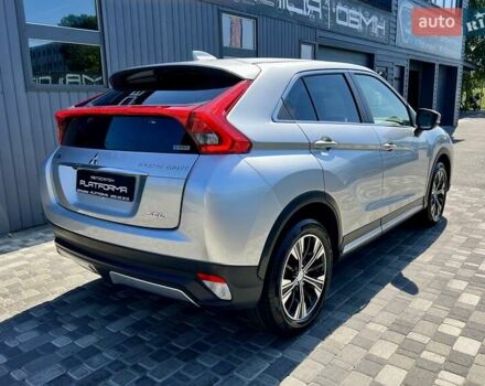 Серый Мицубиси Eclipse Cross, объемом двигателя 1.5 л и пробегом 104 тыс. км за 18900 $, фото 10 на Automoto.ua