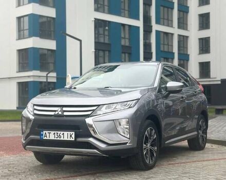 Сірий Міцубісі Eclipse Cross, об'ємом двигуна 1.5 л та пробігом 100 тис. км за 15700 $, фото 3 на Automoto.ua