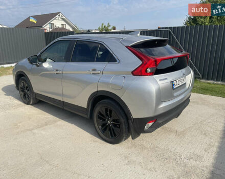 Серый Мицубиси Eclipse Cross, объемом двигателя 1.5 л и пробегом 124 тыс. км за 14900 $, фото 4 на Automoto.ua