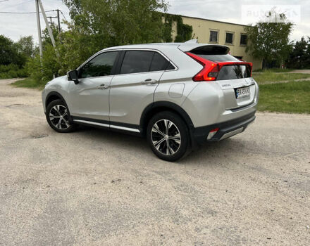 Сірий Міцубісі Eclipse Cross, об'ємом двигуна 1.5 л та пробігом 118 тис. км за 16400 $, фото 22 на Automoto.ua