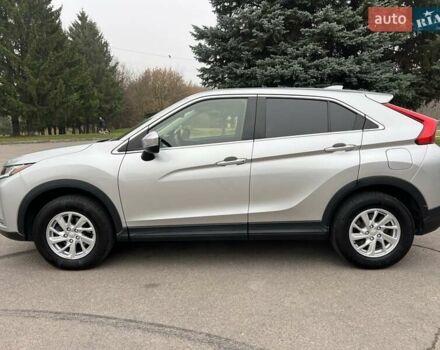 Сірий Міцубісі Eclipse Cross, об'ємом двигуна 1.5 л та пробігом 129 тис. км за 14900 $, фото 37 на Automoto.ua