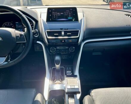 Серый Мицубиси Eclipse Cross, объемом двигателя 1.5 л и пробегом 104 тыс. км за 18900 $, фото 59 на Automoto.ua