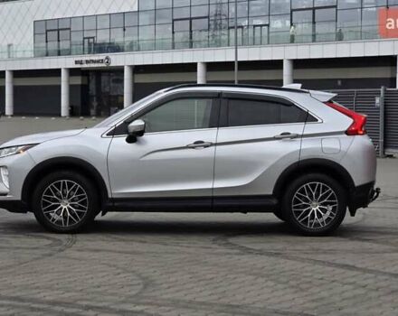 Сірий Міцубісі Eclipse Cross, об'ємом двигуна 1.5 л та пробігом 99 тис. км за 13999 $, фото 5 на Automoto.ua