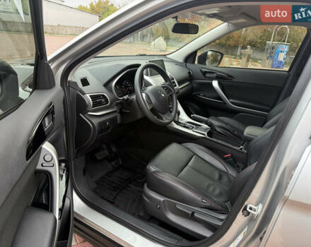 Міцубісі Eclipse Cross 2019 у Белой Церкве на Automoto.ua Сірий Міцубісі Eclipse Cross, об'ємом двигуна 1.5 л та пробігом 54 тис. км за 14999 $, фото 10 на Automoto.ua