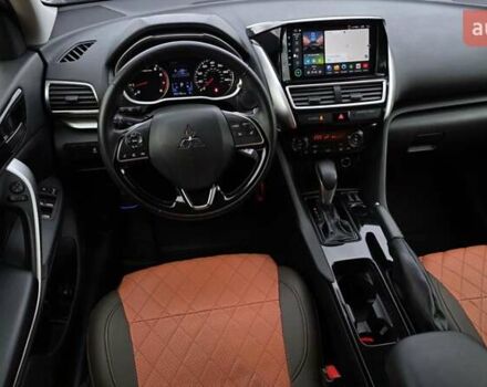 Сірий Міцубісі Eclipse Cross, об'ємом двигуна 1.5 л та пробігом 99 тис. км за 13999 $, фото 20 на Automoto.ua