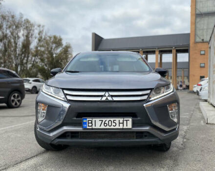 Серый Мицубиси Eclipse Cross, объемом двигателя 1.5 л и пробегом 90 тыс. км за 17000 $, фото 1 на Automoto.ua