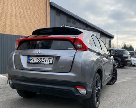 Серый Мицубиси Eclipse Cross, объемом двигателя 1.5 л и пробегом 90 тыс. км за 17000 $, фото 5 на Automoto.ua