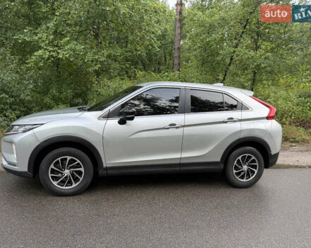 Серый Мицубиси Eclipse Cross, объемом двигателя 1.5 л и пробегом 115 тыс. км за 15300 $, фото 16 на Automoto.ua