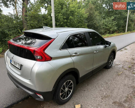 Серый Мицубиси Eclipse Cross, объемом двигателя 1.5 л и пробегом 115 тыс. км за 15300 $, фото 8 на Automoto.ua