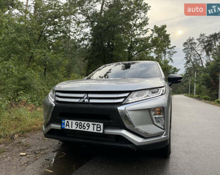 Серый Мицубиси Eclipse Cross, объемом двигателя 1.5 л и пробегом 115 тыс. км за 15300 $, фото 2 на Automoto.ua