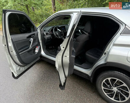 Серый Мицубиси Eclipse Cross, объемом двигателя 1.5 л и пробегом 115 тыс. км за 15300 $, фото 28 на Automoto.ua